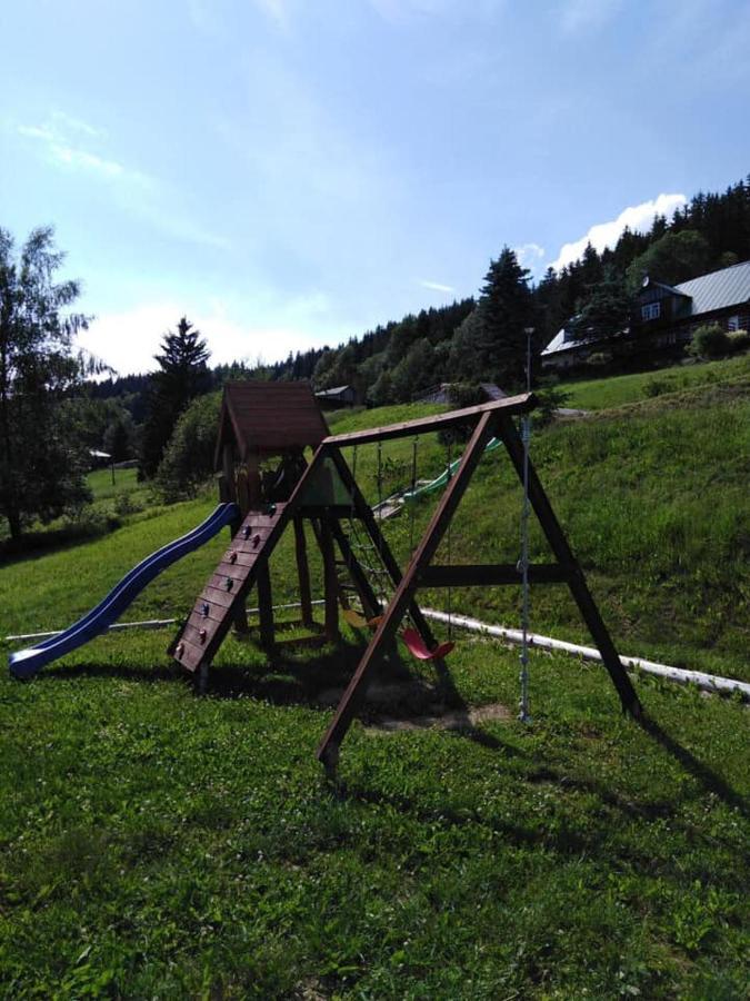 Penzion Alenka Špindlerŭv Mlýn Eksteriør billede